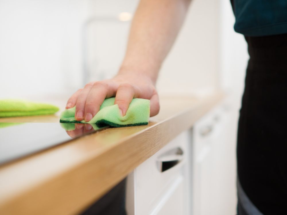 Como tirar a GORDURA dos móveis da cozinha?