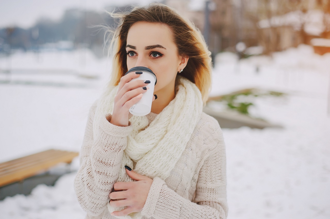 Água no Frio: 7 Dicas para Manter-se Hidratado Durante a Estação Gelada